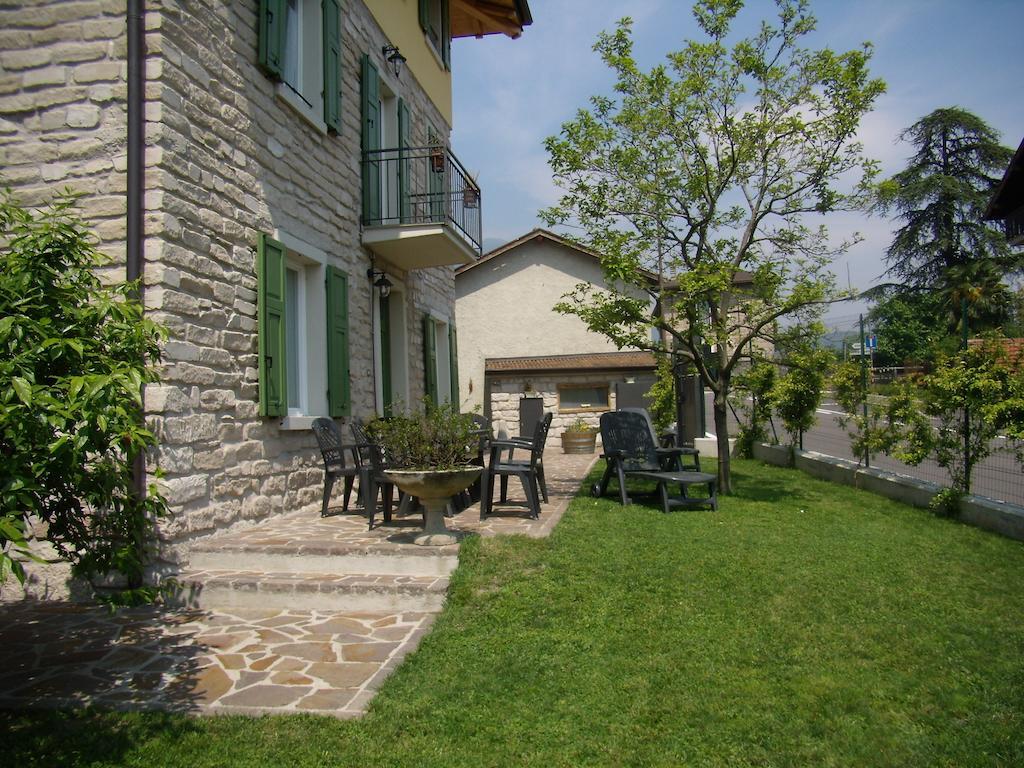 Casavarone Riva del Garda Chambre photo